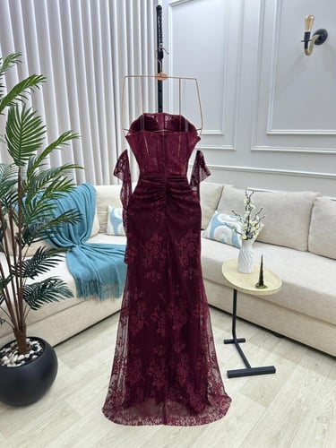 فستان سهره وردي فاتح