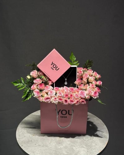 سلسال مع ورد