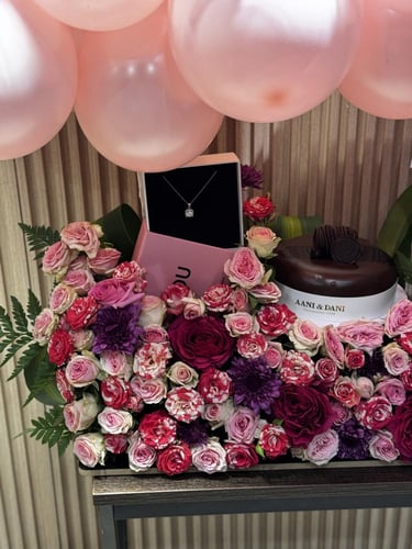 استاند الهبه سلسال الفضة كيك ٥ اشخاص بالون