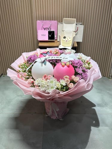 هدايا تخرج بوكيه مع سلسال فضه وكيك