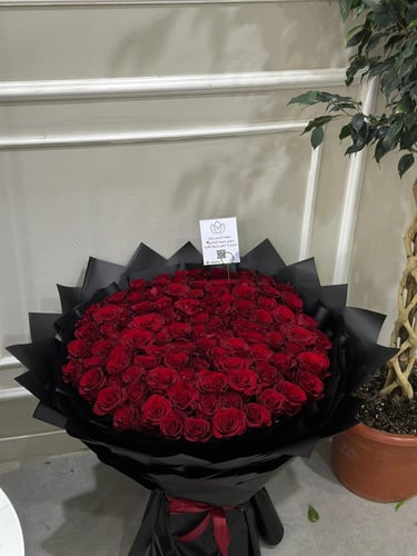 بوكيه 100 حبه ورد