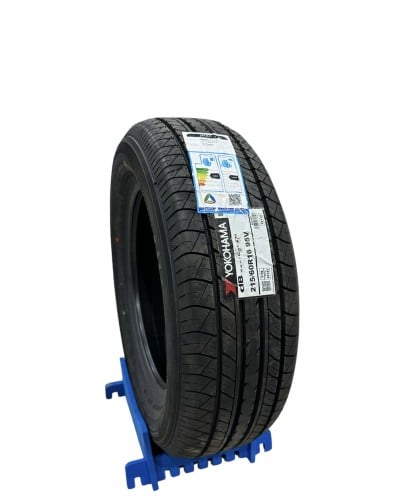 يوكوهاما ياباني 215/60/16