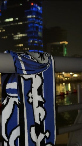 شال " BLUE ZONE “ " خلف الزعيم جمهور عظيم "
