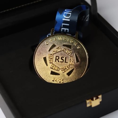 ميـداليـّة الحـارقـة عشـر