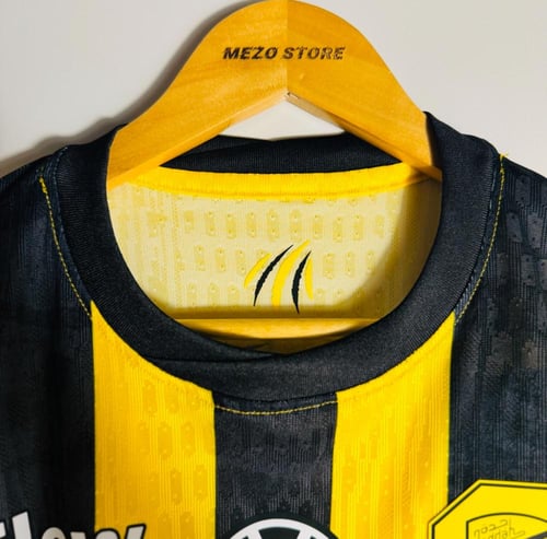 " تيـشيـرت الاتحاد الأساسي K 7 “