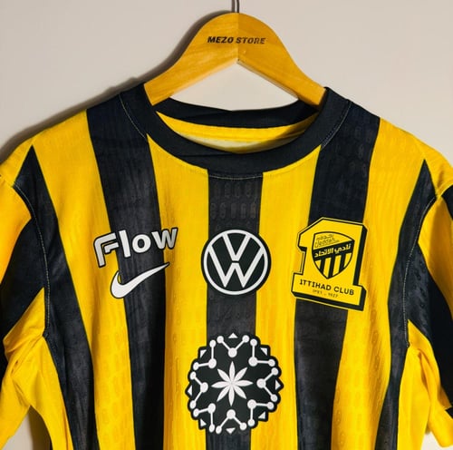 " تيـشيـرت الاتحاد الأساسي K 7 “