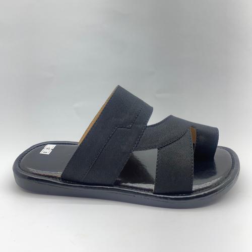 نعل شبابي خفيف ومريح | تصميم عملي وصناعة باكستانية