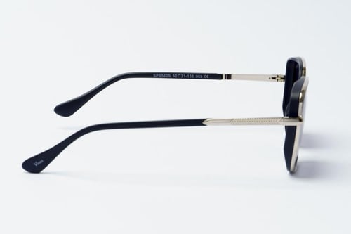 نظارة شمسية نسائية | فاينس VINES