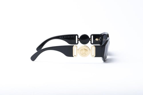 نظارة شمسية نسائية | فرزاتشي VERSACE