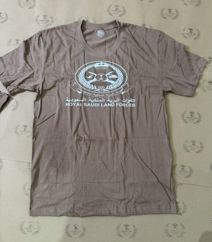 تيشيرت بطبعة شعار القوات البرية قطن وجوّده ممتازه