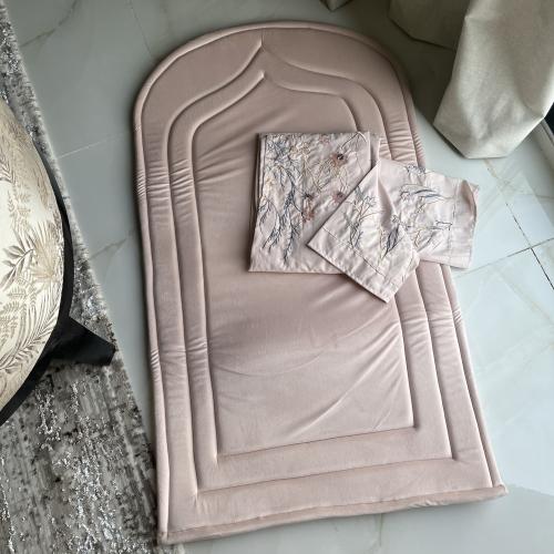 طقم صلاة شرشف مطرز