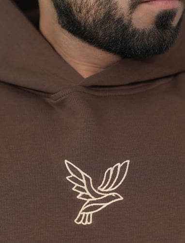 هودي باللون البني