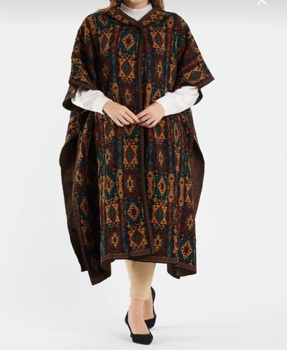 معطف نسائي تريكو جاكارد مزخرف من خيوط الأكريليك عا...