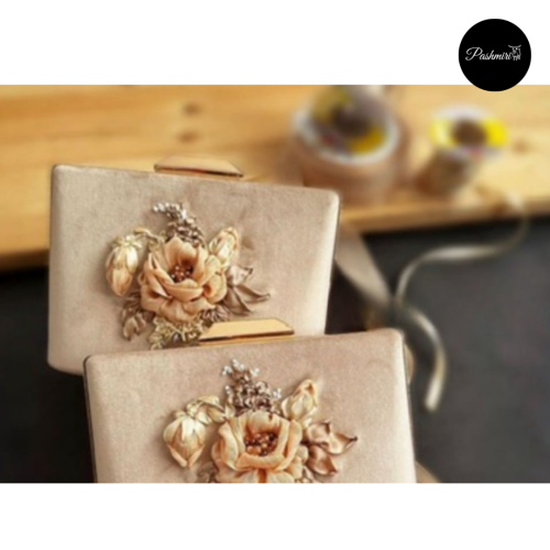 حقيبة راقية- تطريز يدوي إيراني- قماش مخمل ناعم- لو...