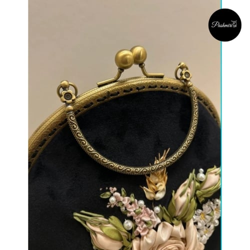 حقيبة راقية- تطريز يدوي إيراني- قماش مخمل ناعم- لو...