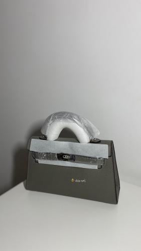 GRAY 22