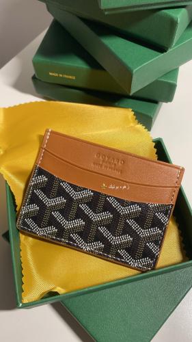 Goyard card holder