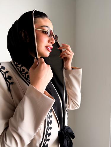 A formal abaya hijab, please, big