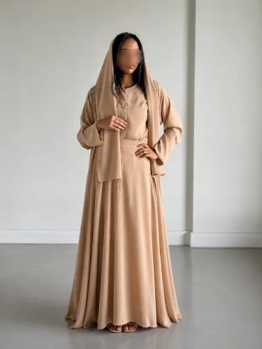 عبايا بيسك كلوش بأربع قطع عملية (بيج)