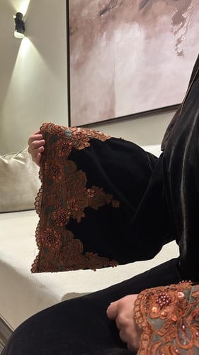 Brown velvet abaya with wide sleeve