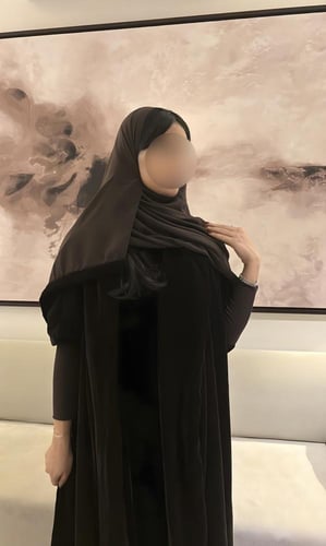 Brown velvet abaya with brown stretch
