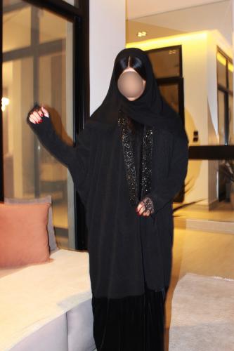 Wool & Velvet Half Bisht Abaya with Lace Cuffs