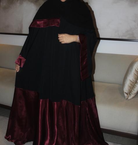 Contrast black and burgundy silk dress