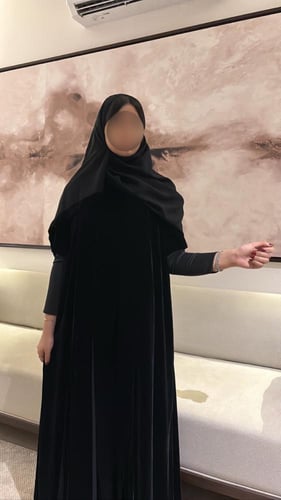 Black velvet abaya with black stretch