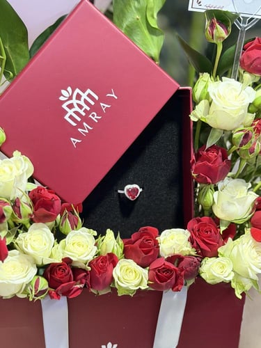 هديه خاتم قلب وورد للرياض فقط