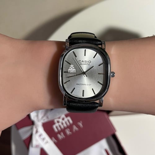 ساعات رجاليه جلد اسود