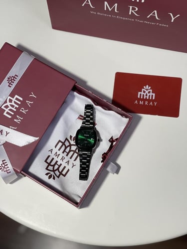 ساعه نسائيه اسود بأخضر