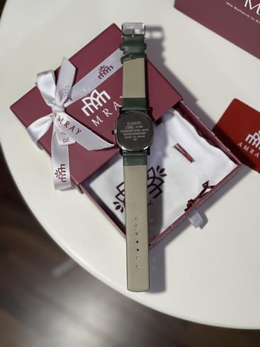 ساعة جلد رجاليه اخضر