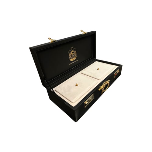 صندوق إهداء شنطة جلد فاخر مستطيلة ربعين بأقفال - ش...