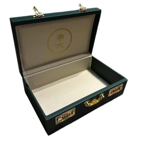 صندوق إهداء علبة جلد فاخر واحد كيلو أقفال ( صندوق...