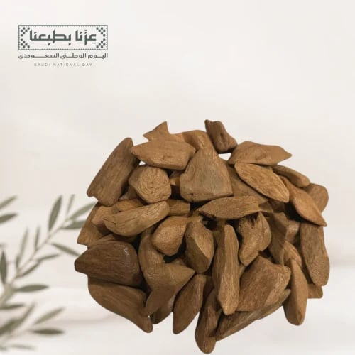 مروكي عود طبيعي بيور - 8 جرام - كسر متنوعة الحجم