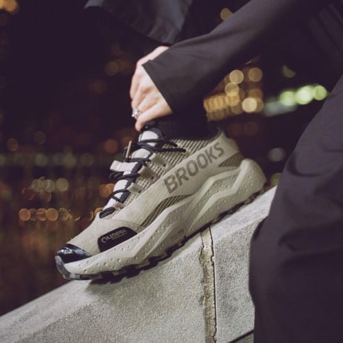 أحذية RSVP كالديرا 8 من بروكس