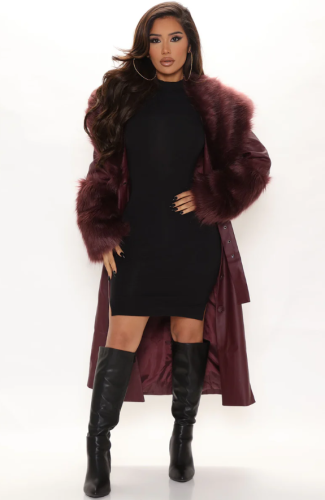 معطف جلد وفرو باللون البرغندي من فاشن نوفا