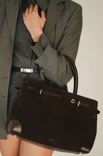 حقيبه من جلد الغزال بلون الاسبريسو مقاس 33 من فيرا...