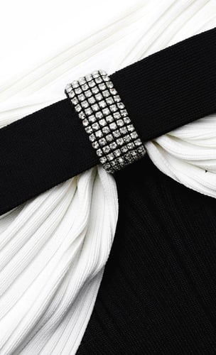 فستان ميدي أسود محبوك بفيونكة من سيلف بورتريه