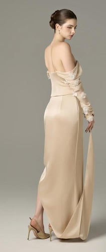 طقم مشد شيفون ماكسي مع تنورة قصيرة أنيقة باللون ال...