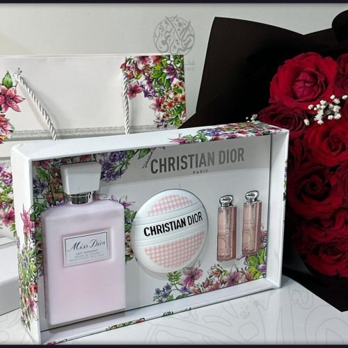 بوكس ديور شامل الكيس ( لوشن جسم حجم ٢٠٠ مل + مرطبS...