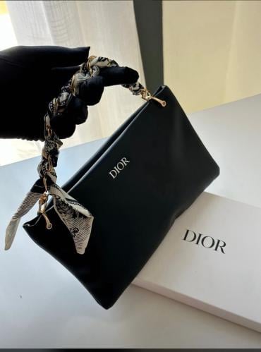 شنطة ديور مع ستراب شامل البوكس