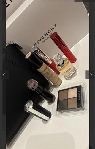 شنطة چفنشي شامل البوكس والكيس ( يوجد بداخلها هدايا...