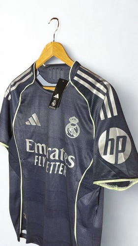 تيشيرت ريال مدريد الاحتياطي لموسم 2025/2026 نسخة ا...