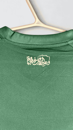 تيشيرت الاهلي الاساسي نسخة لاعبين 2025/26