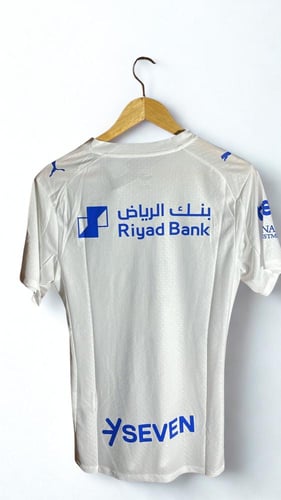 تيشيرت الهلال الاحتياطي نسخة اللاعبين 2025/26