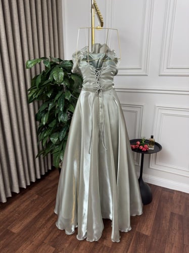 فستان سهره فخم لون فضي