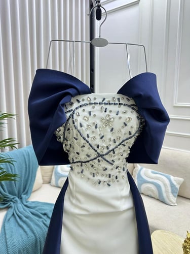 فستان عالم الموضه