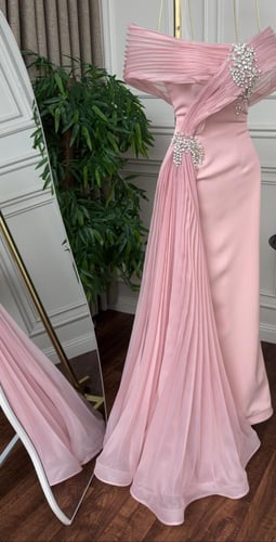 فستان سهره فخم لون وردي