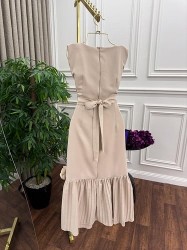 فستان سهره مميز لون بيج